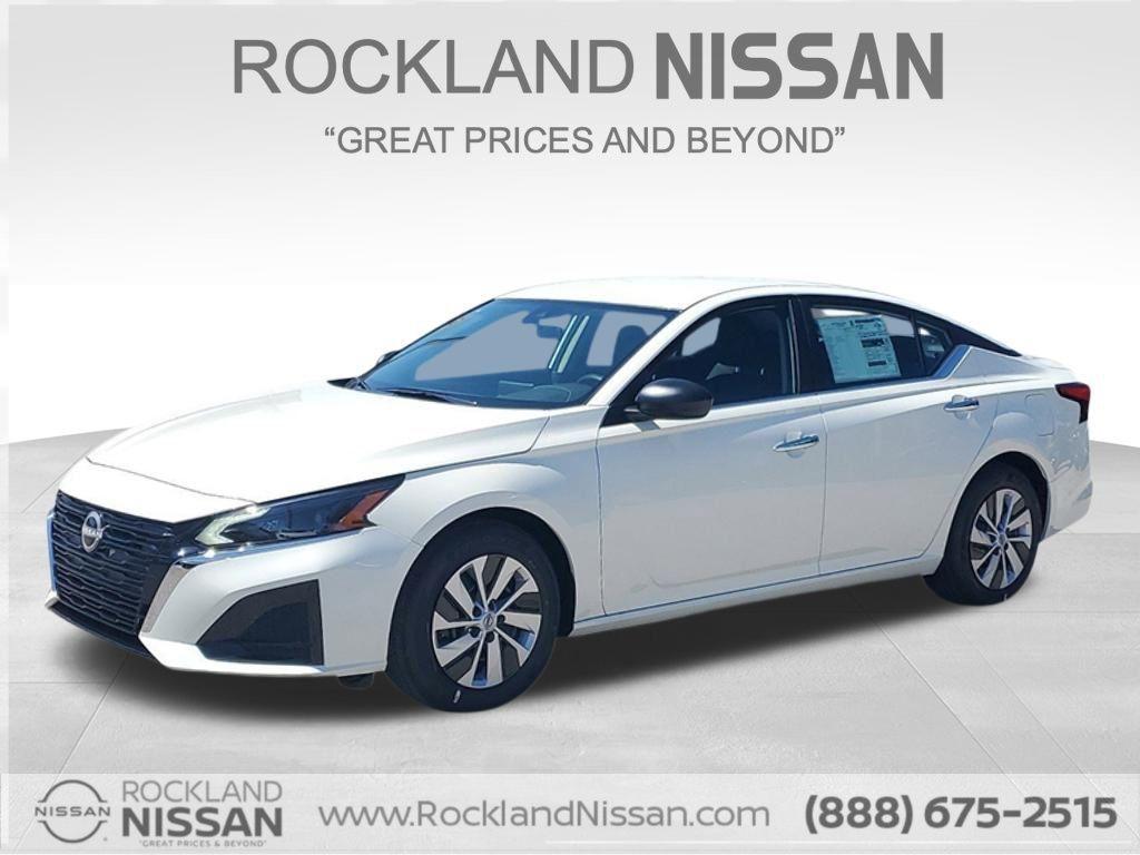 new 2025 Nissan Altima car, priced at $26,890