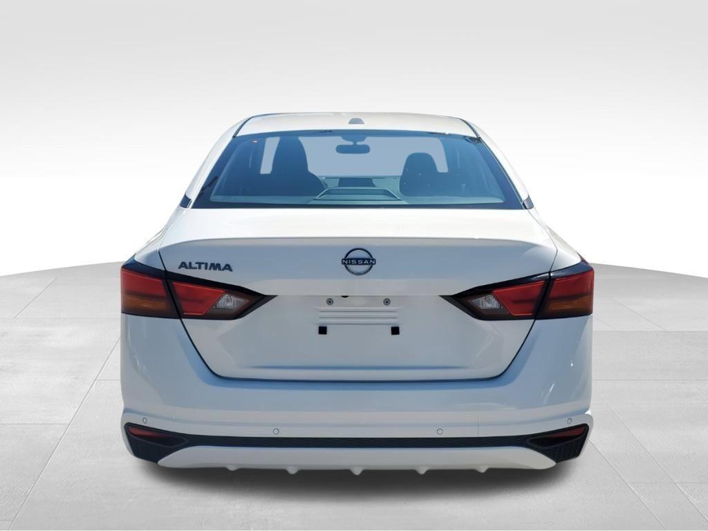 new 2025 Nissan Altima car, priced at $26,890