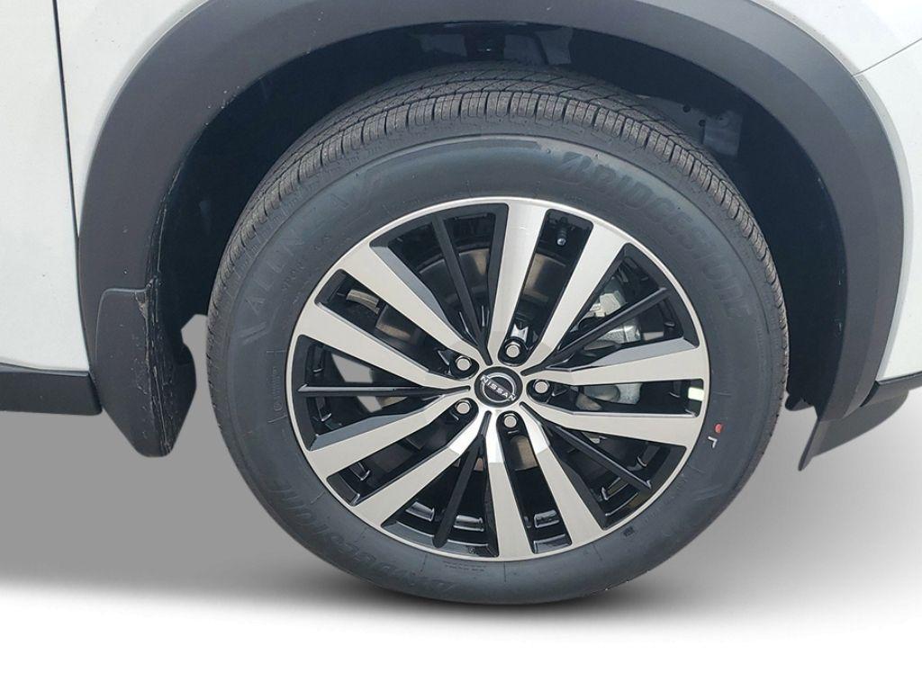 new 2025 Nissan Pathfinder car, priced at $47,750