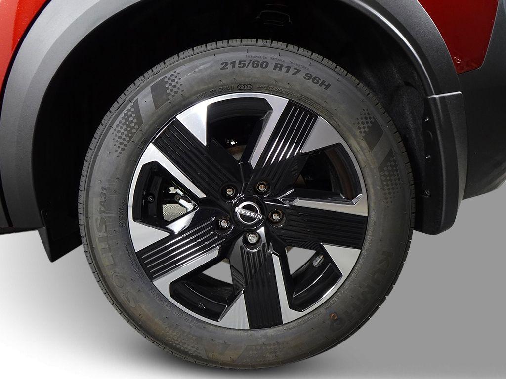 new 2025 Nissan Kicks car, priced at $29,310