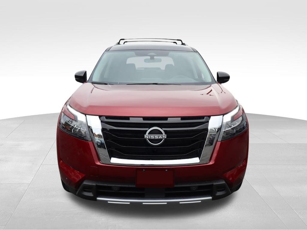 new 2025 Nissan Pathfinder car, priced at $46,455