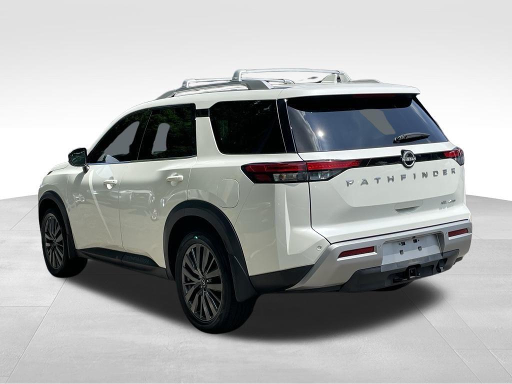 used 2022 Nissan Pathfinder car, priced at $29,258