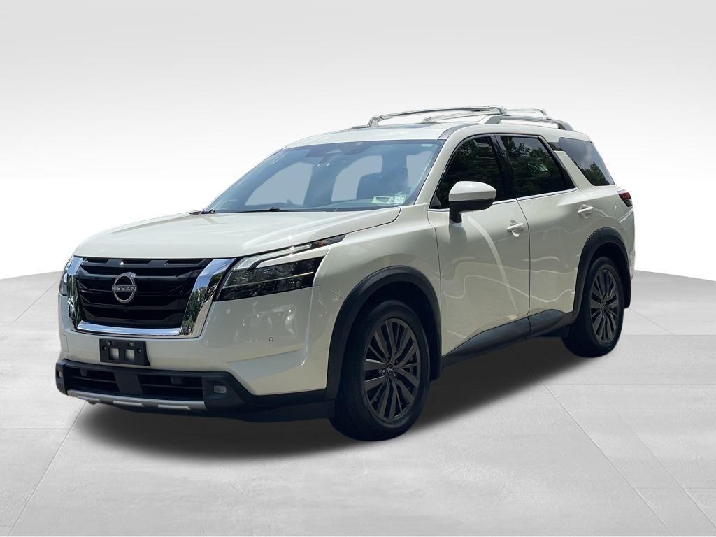 used 2022 Nissan Pathfinder car, priced at $29,258