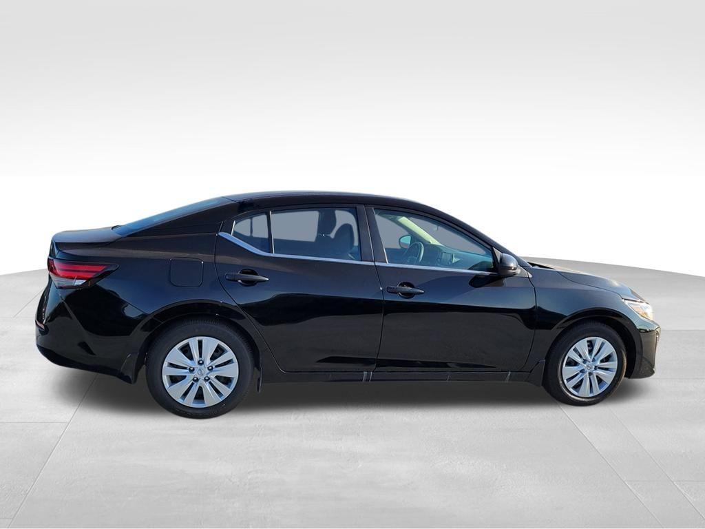 new 2025 Nissan Sentra car, priced at $22,376