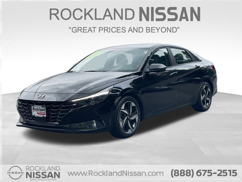 used 2022 Hyundai Elantra car, priced at $17,568