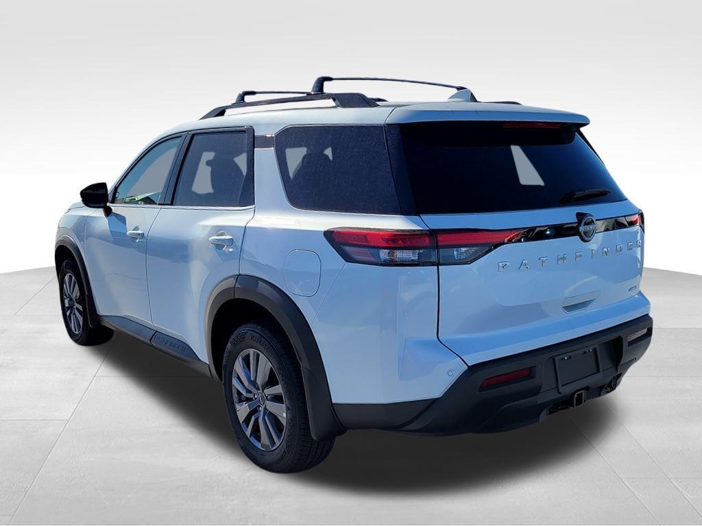 new 2025 Nissan Pathfinder car, priced at $37,187
