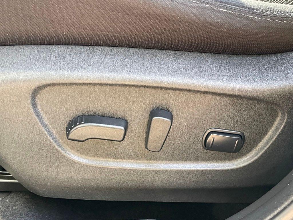 used 2018 Nissan Rogue Sport car, priced at $15,474