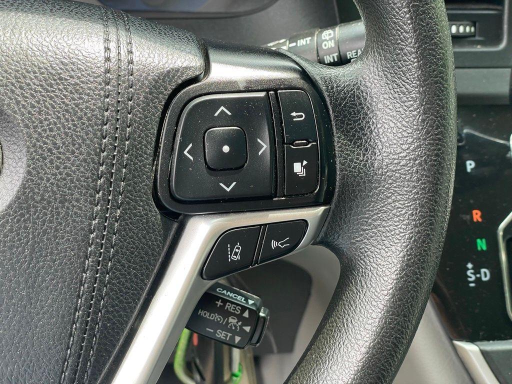 used 2020 Toyota Sienna car, priced at $25,995