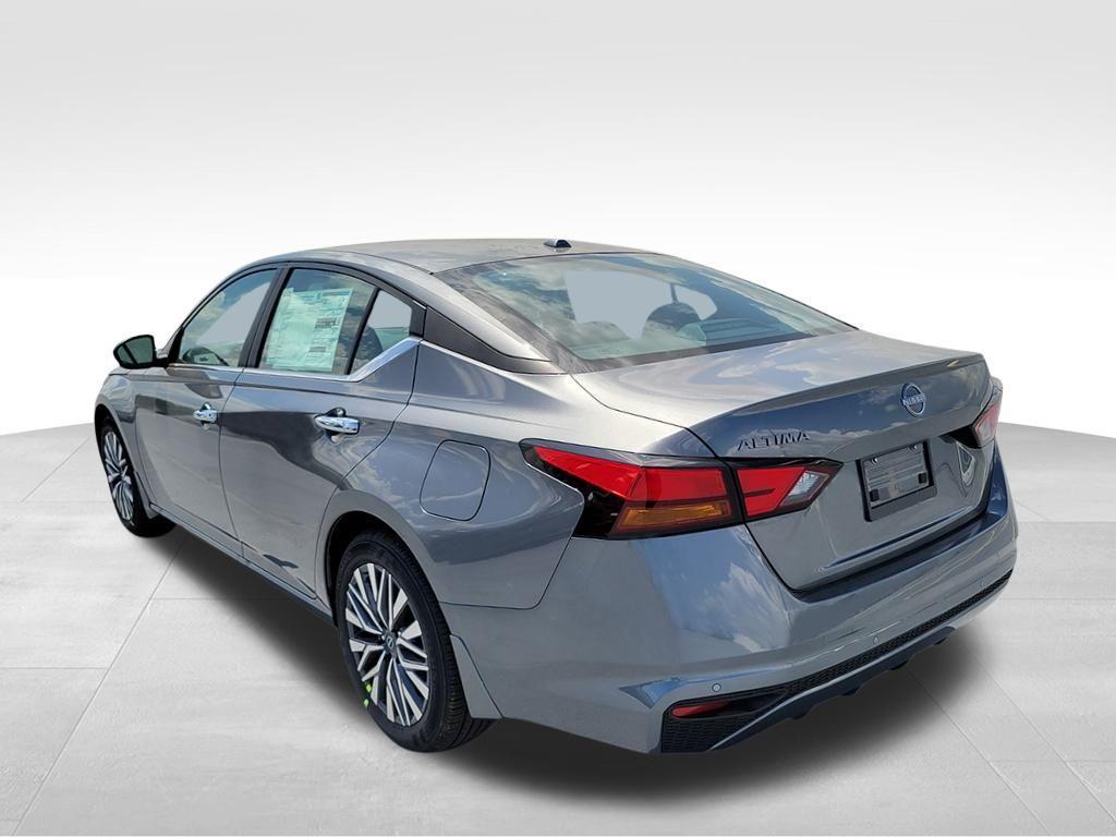 new 2025 Nissan Altima car, priced at $28,265
