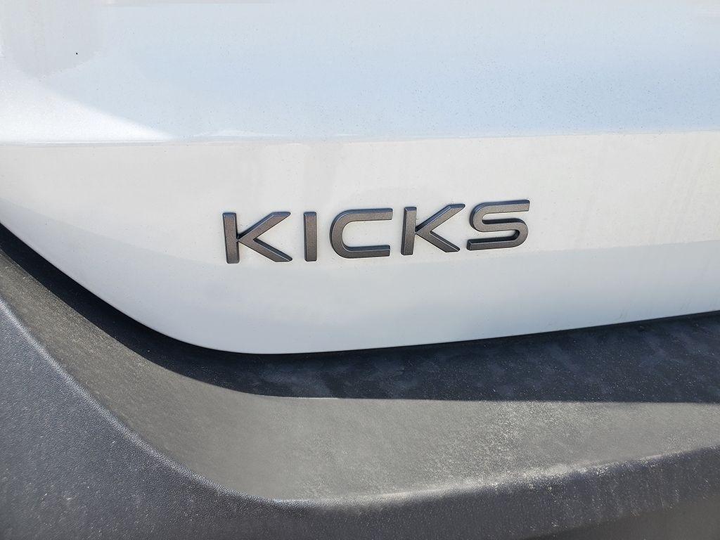 new 2025 Nissan Kicks car, priced at $25,947