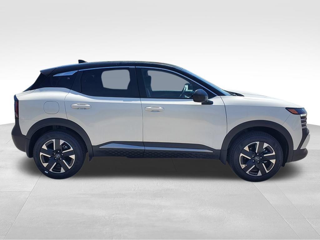 new 2025 Nissan Kicks car, priced at $25,947