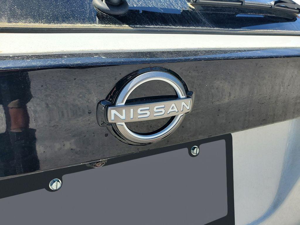 new 2025 Nissan Kicks car, priced at $25,947