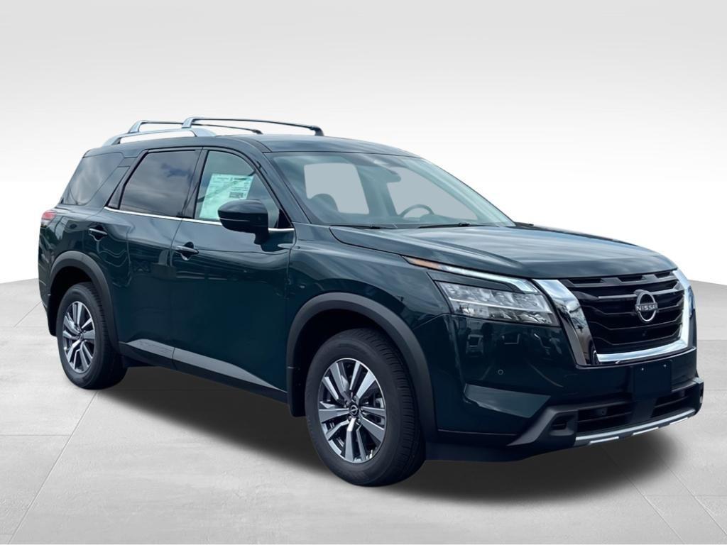 new 2025 Nissan Pathfinder car, priced at $42,535