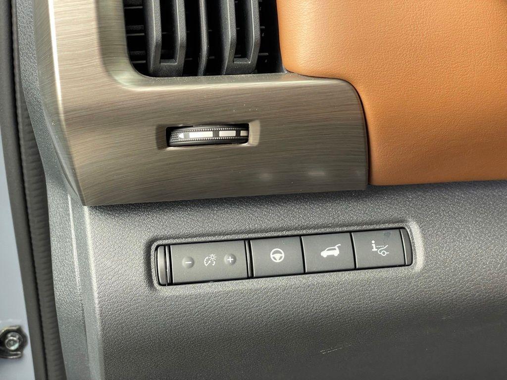 used 2022 Nissan Pathfinder car, priced at $33,123