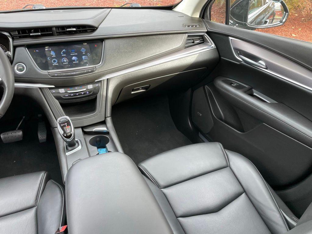 used 2018 Cadillac XT5 car, priced at $21,188
