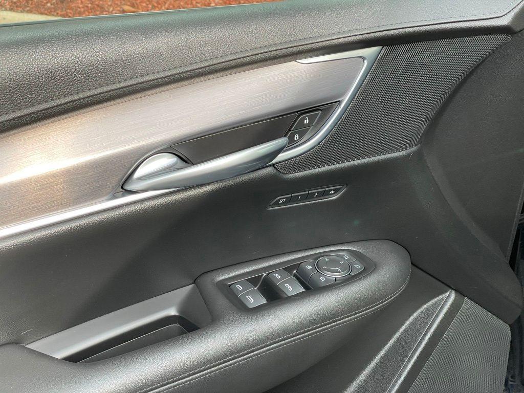 used 2018 Cadillac XT5 car, priced at $21,188