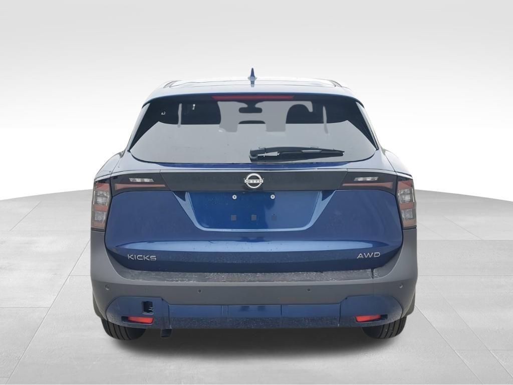 new 2025 Nissan Kicks car