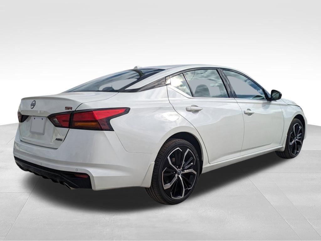 new 2025 Nissan Altima car, priced at $31,210