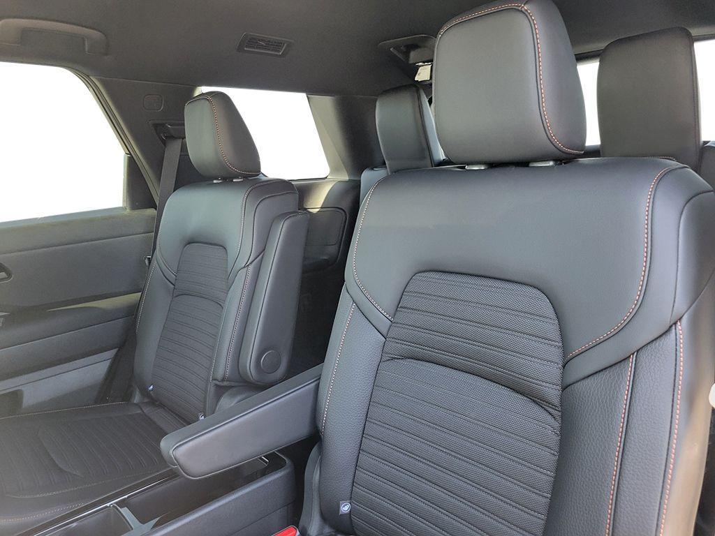 new 2025 Nissan Pathfinder car, priced at $44,505