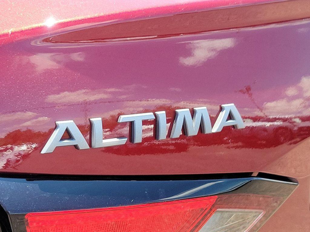 new 2025 Nissan Altima car, priced at $28,543
