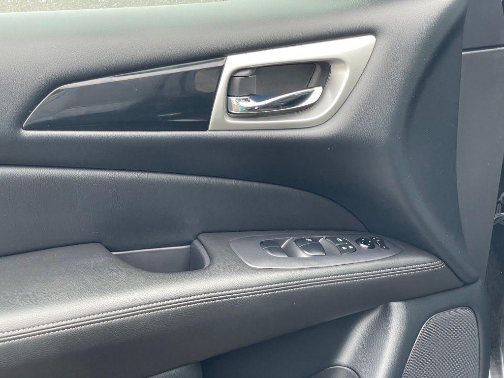 used 2020 Nissan Pathfinder car, priced at $19,995