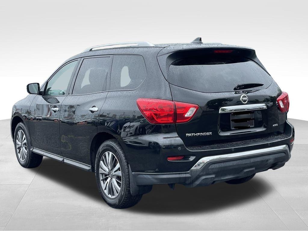 used 2020 Nissan Pathfinder car, priced at $19,995