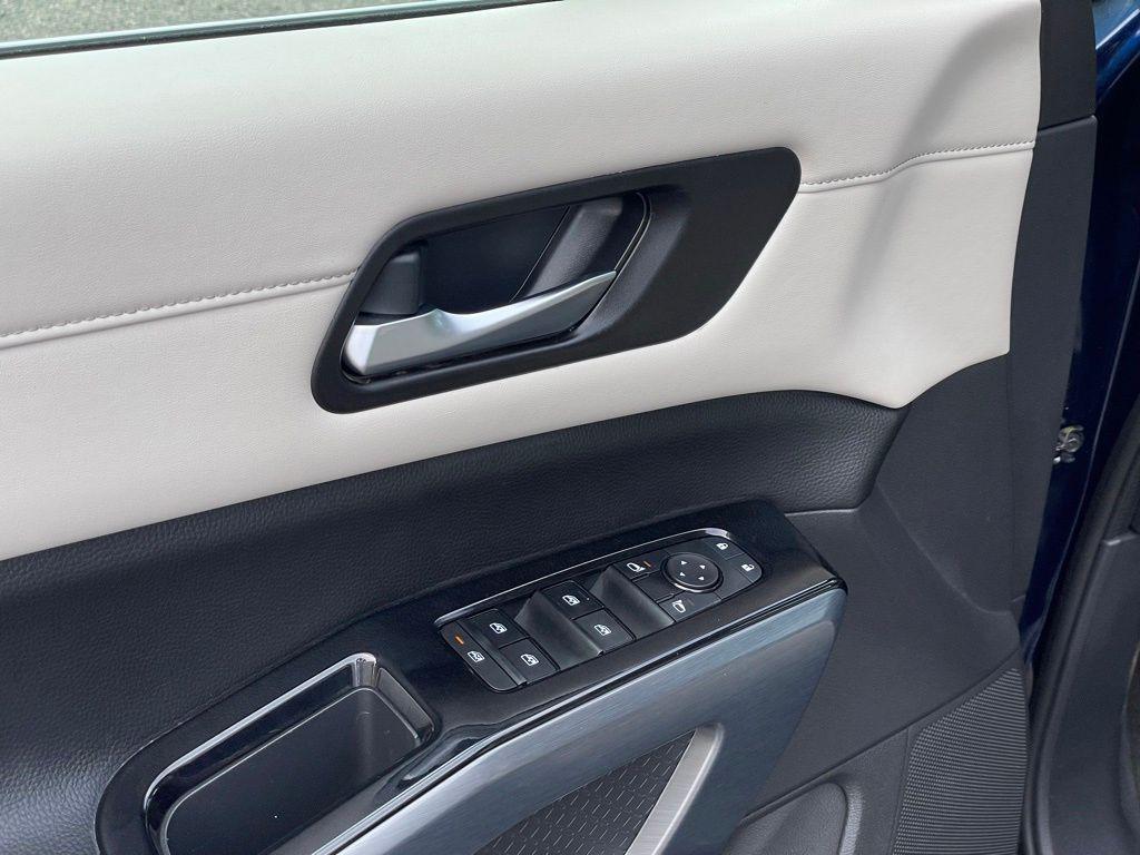 used 2022 Nissan Pathfinder car, priced at $25,845