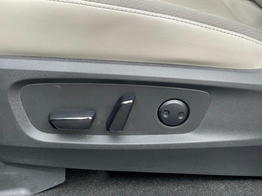 used 2022 Nissan Pathfinder car, priced at $25,845