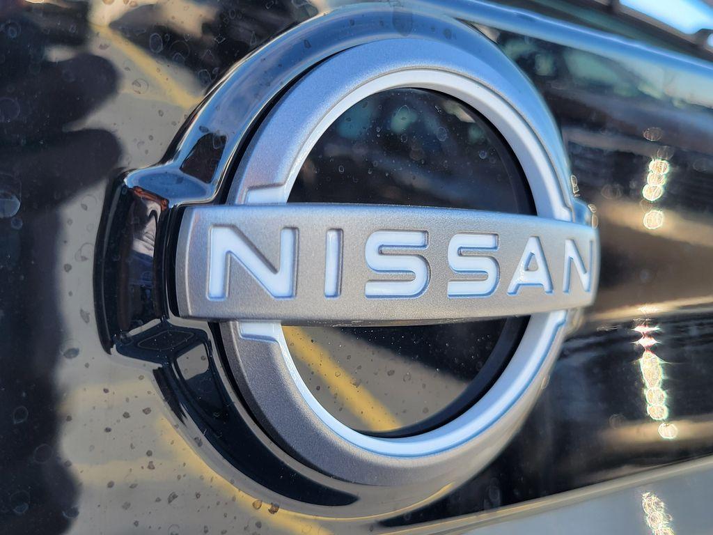 new 2025 Nissan Kicks car, priced at $25,275