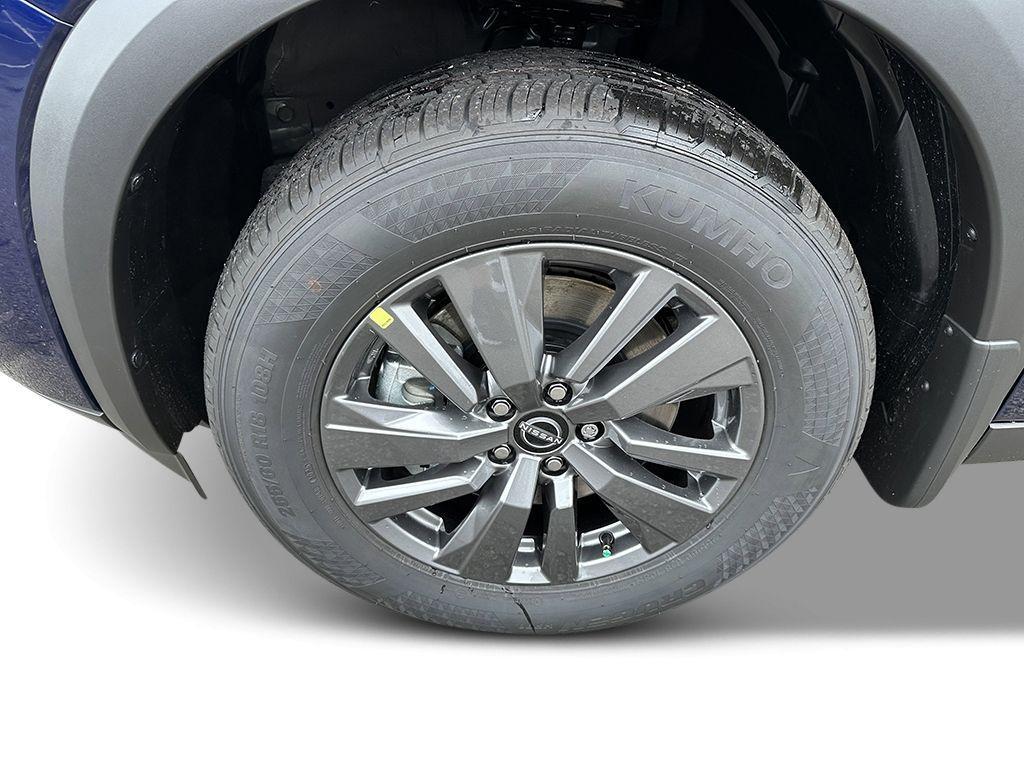 new 2025 Nissan Pathfinder car, priced at $36,964