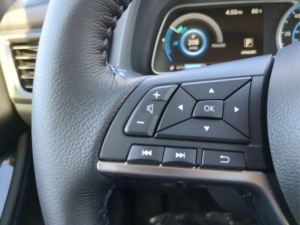 new 2025 Nissan Leaf car, priced at $29,760