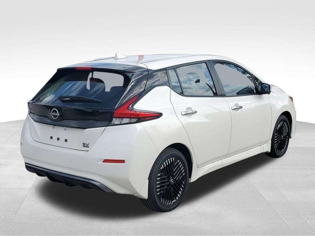 new 2025 Nissan Leaf car, priced at $30,760