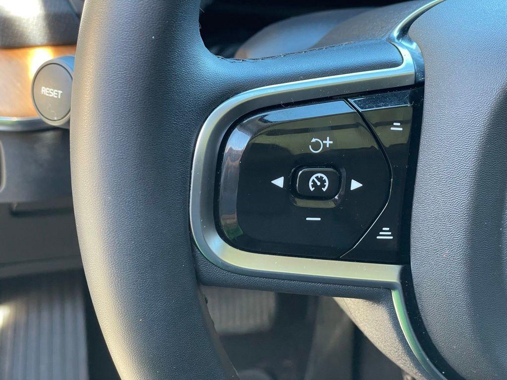 used 2024 Volvo XC90 car, priced at $39,495