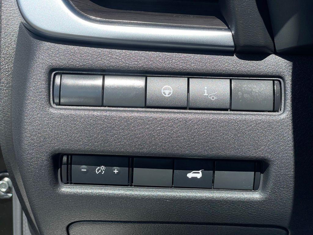 used 2022 Nissan Rogue car, priced at $28,590