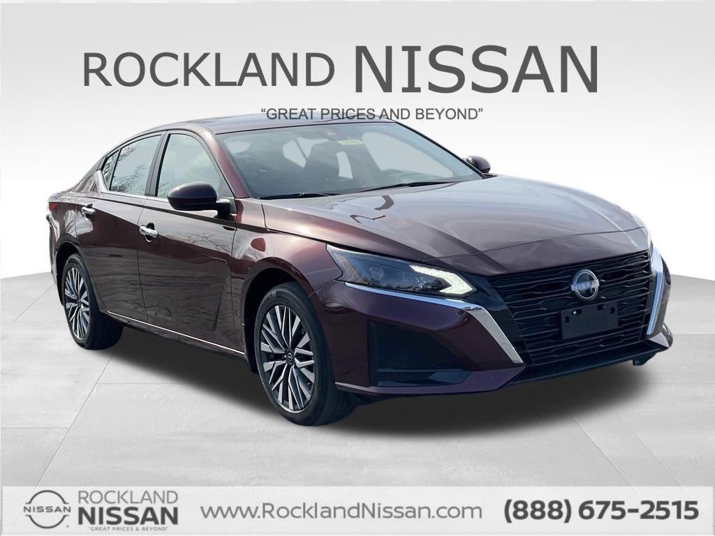 used 2024 Nissan Altima car, priced at $18,495