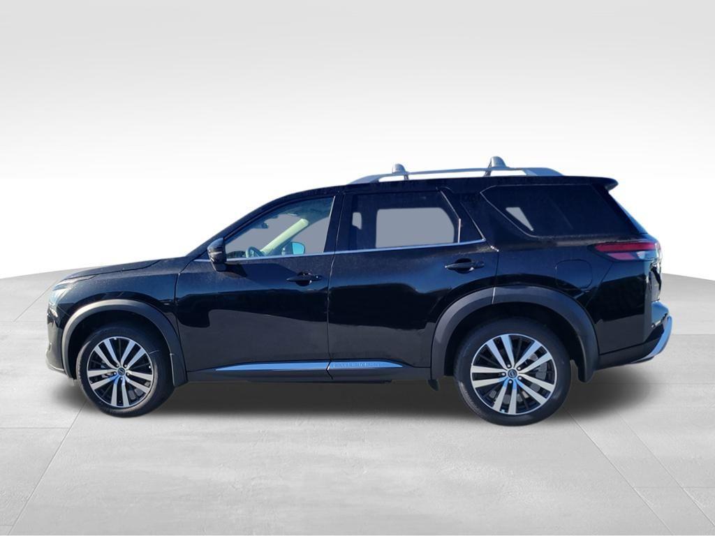 new 2025 Nissan Pathfinder car, priced at $52,535
