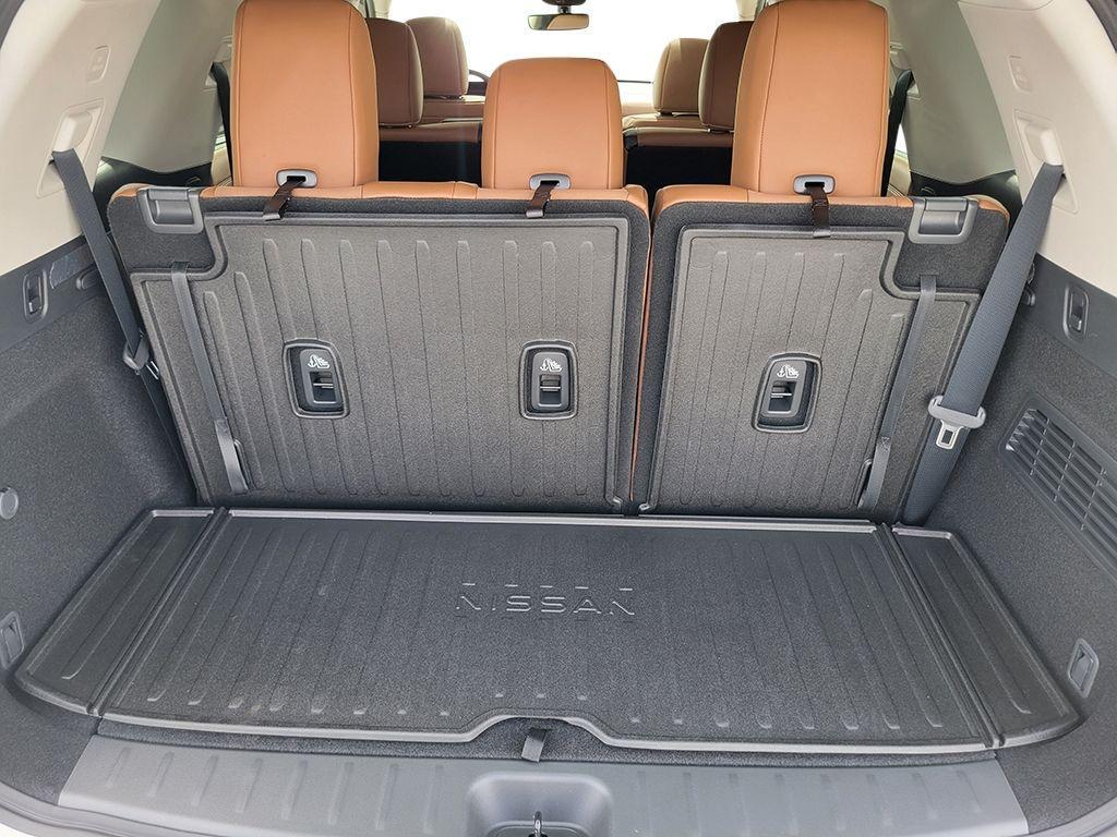 new 2025 Nissan Pathfinder car, priced at $52,300