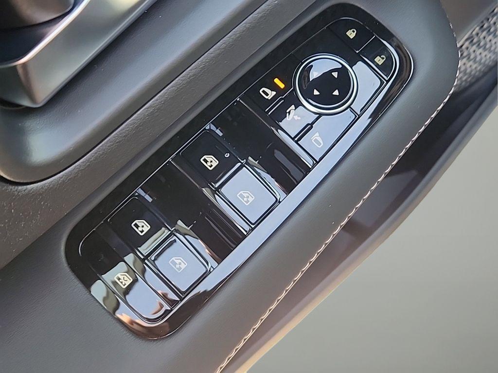 new 2025 Nissan ARIYA car, priced at $40,225