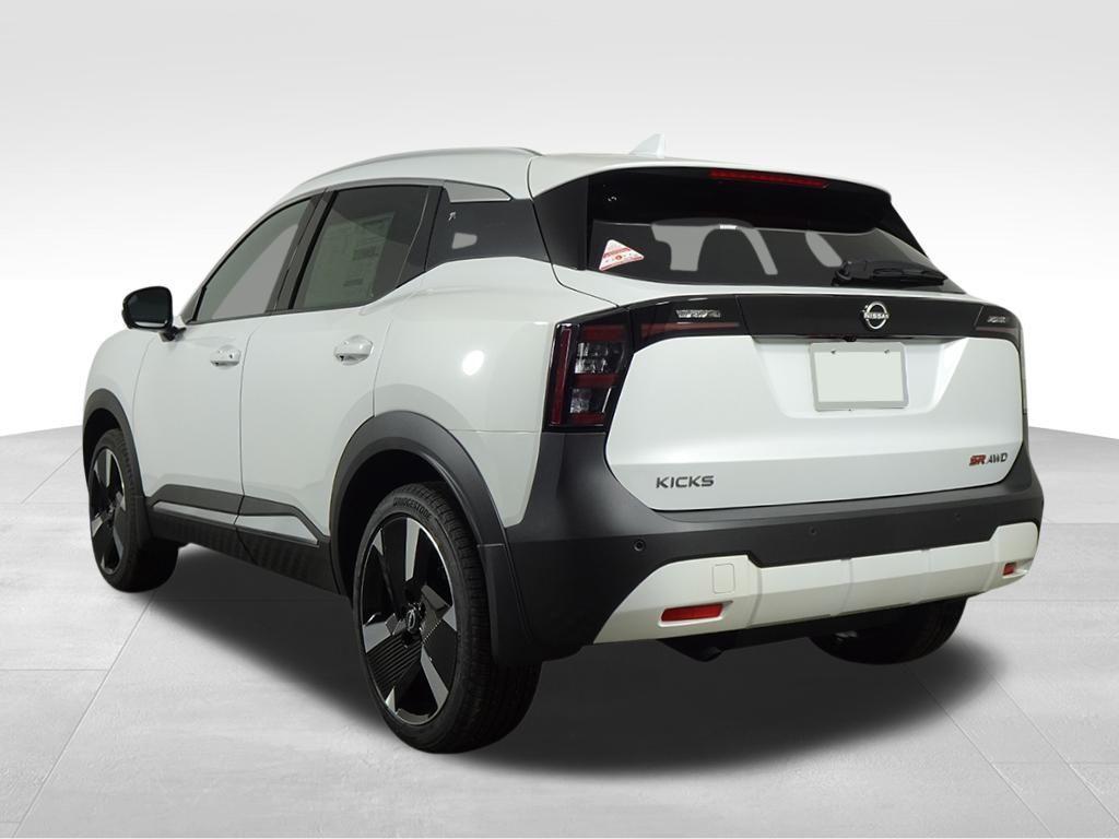 new 2025 Nissan Kicks car, priced at $30,083
