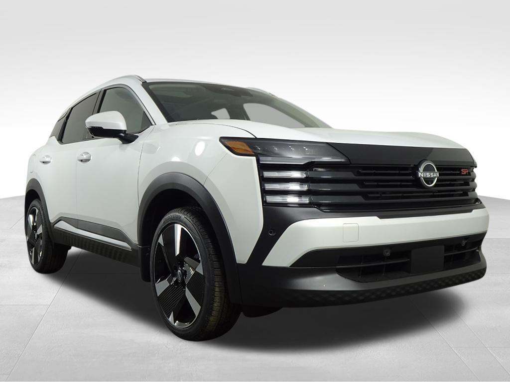 new 2025 Nissan Kicks car, priced at $30,083