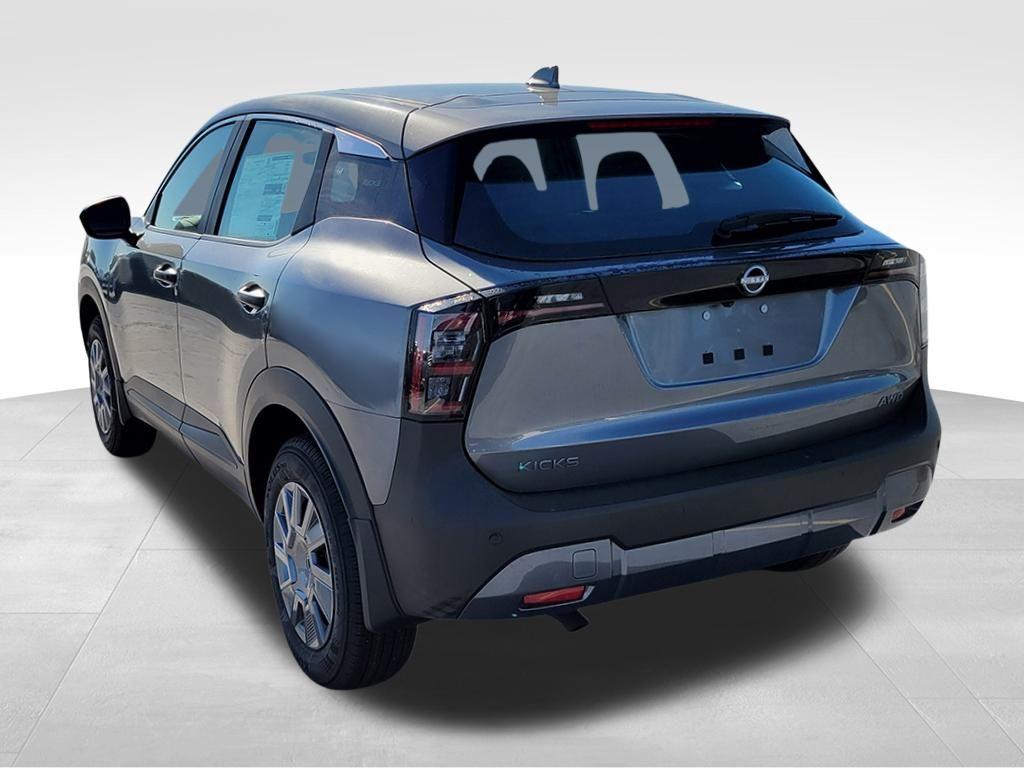 new 2025 Nissan Kicks car, priced at $25,455