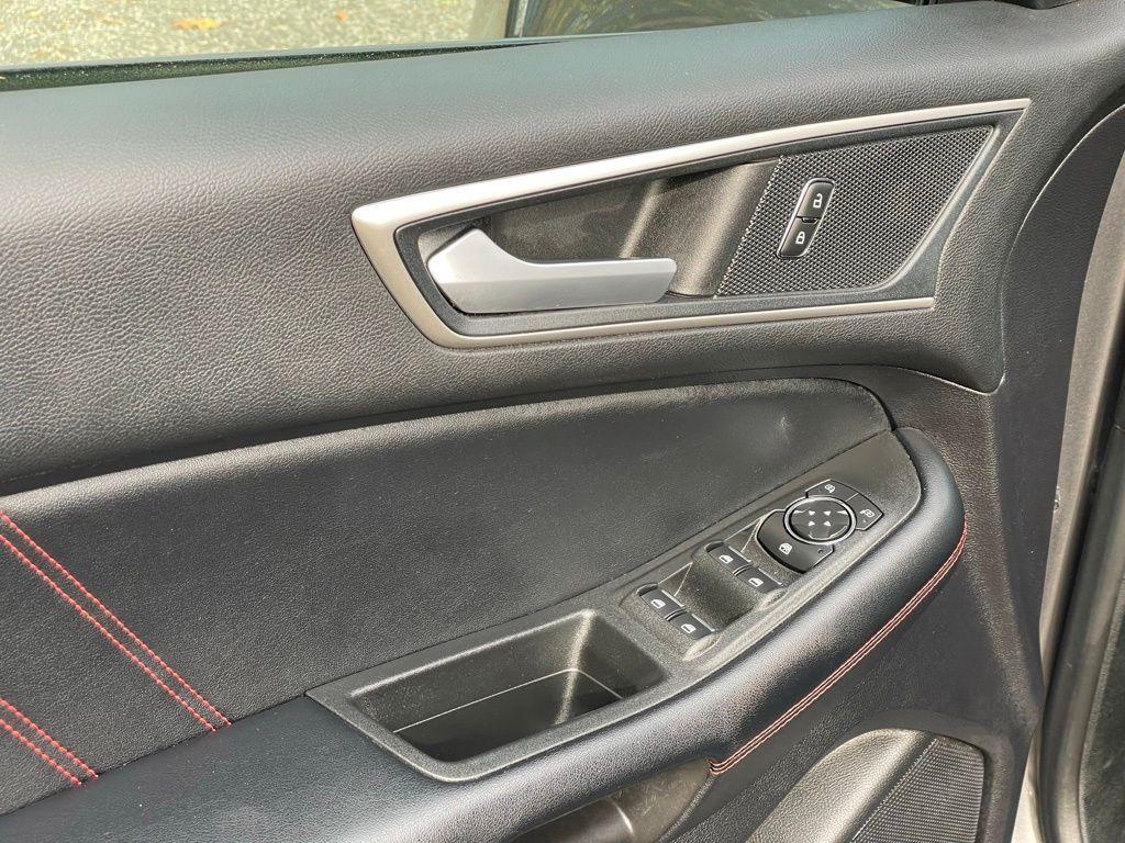 used 2021 Ford Edge car, priced at $19,995