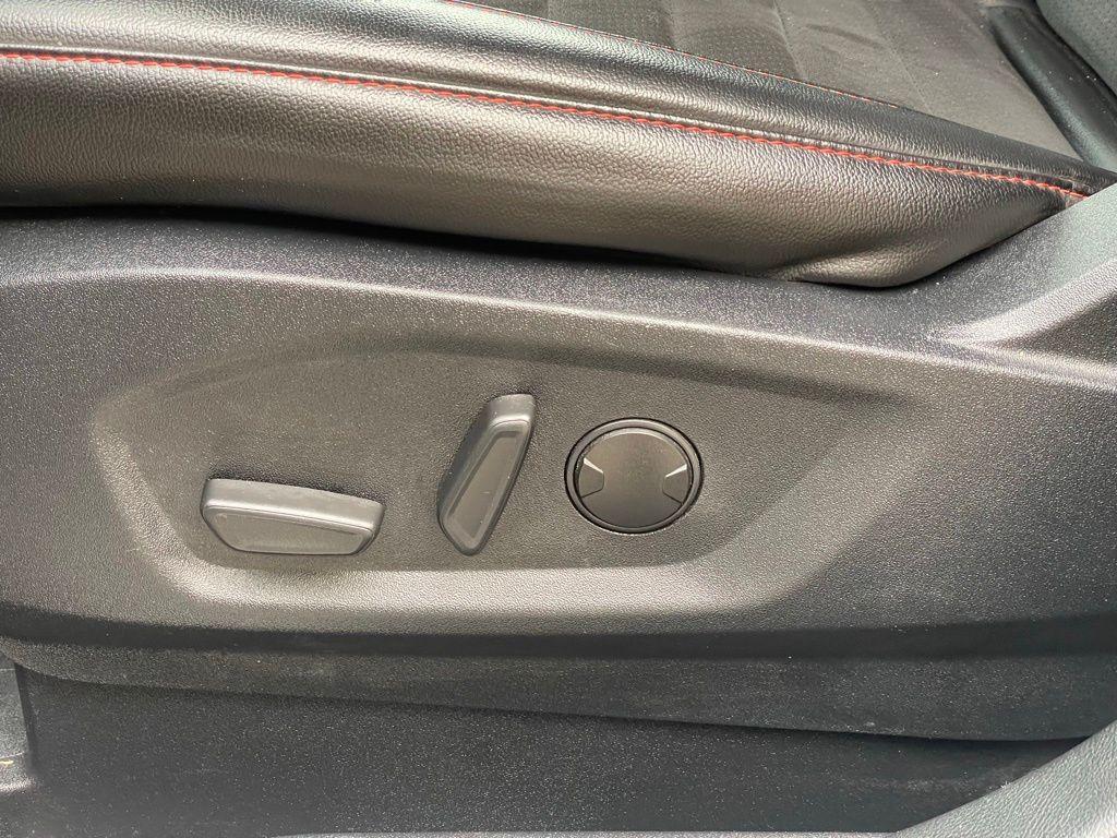 used 2021 Ford Edge car, priced at $19,995