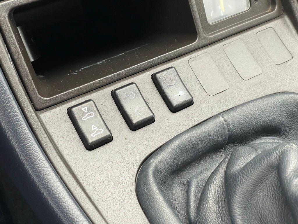 used 1993 Porsche 968 car, priced at $31,995