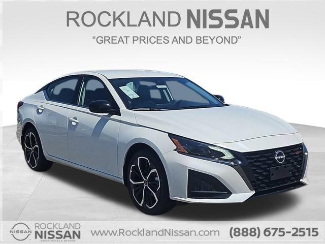 new 2025 Nissan Altima car, priced at $30,710