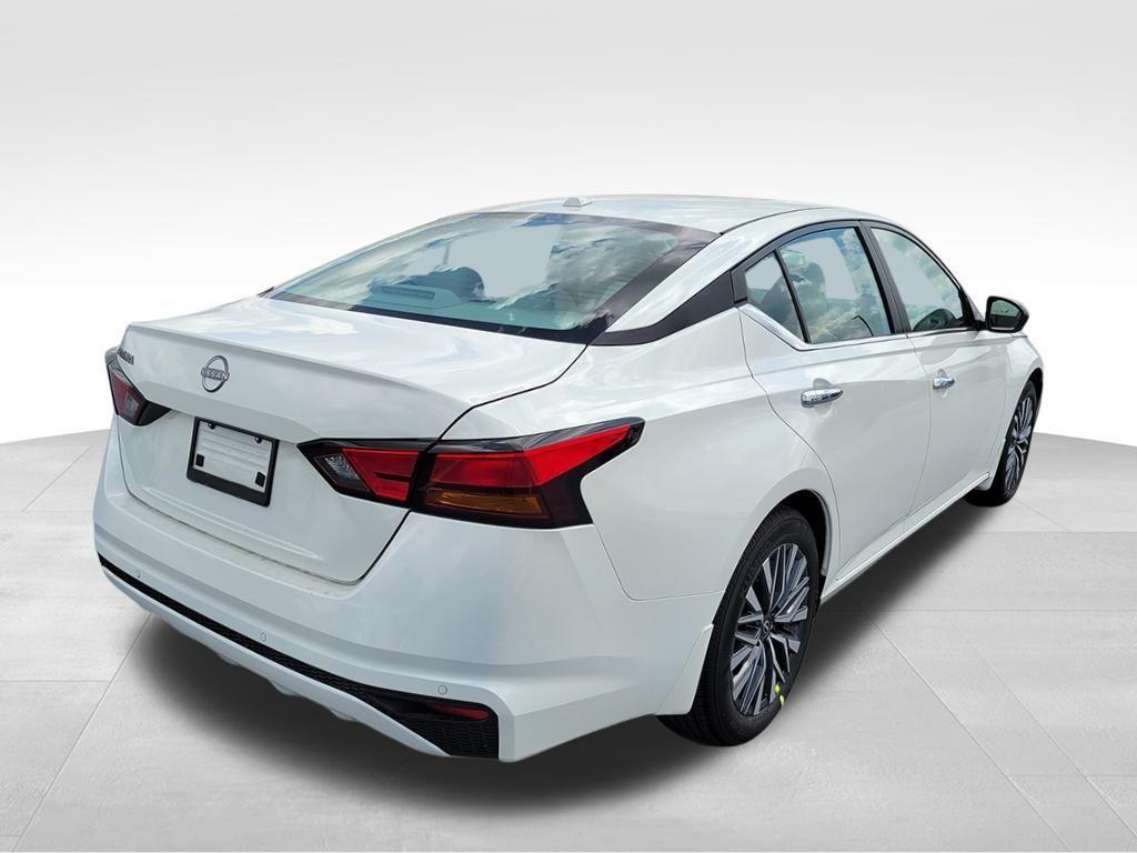 new 2025 Nissan Altima car, priced at $28,715