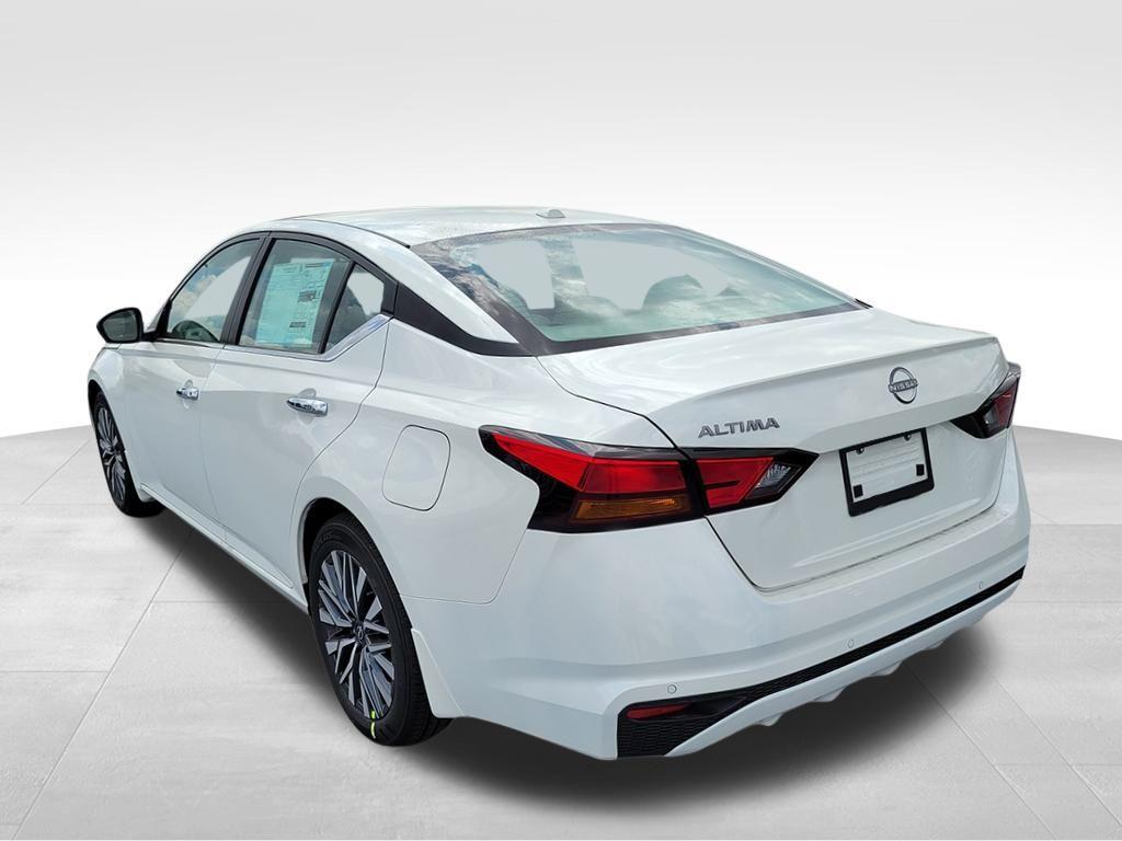 new 2025 Nissan Altima car, priced at $28,715