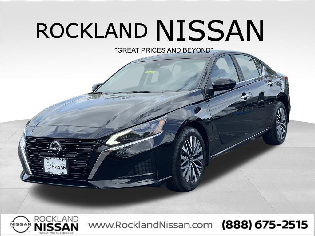 used 2023 Nissan Altima car, priced at $20,051
