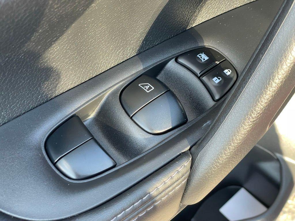 used 2022 Nissan Rogue Sport car, priced at $19,418