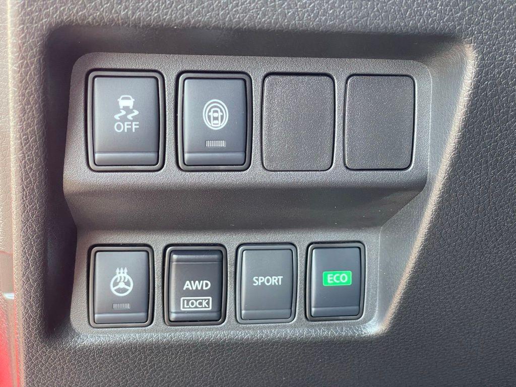 used 2022 Nissan Rogue Sport car, priced at $19,418